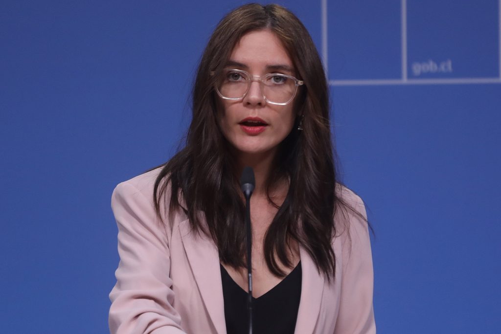 Ministra Vallejo respalda a Orellana por eventual retorno del rol de Primera Dama en gobierno de Kast