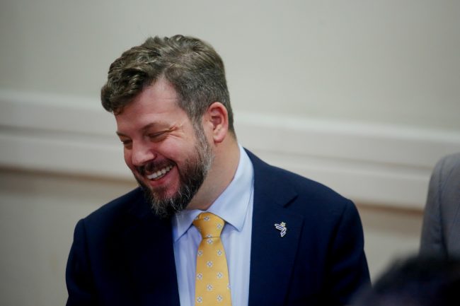 Kaiser se reúne con Claudio Alvarado para definir condiciones de ingreso del PNL al gobierno electo