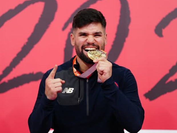 Rodrigo Rojas, oro en la Premier League de Estambul: “No me pongo a prometer medallas; las medallas llegan por consecuencia"