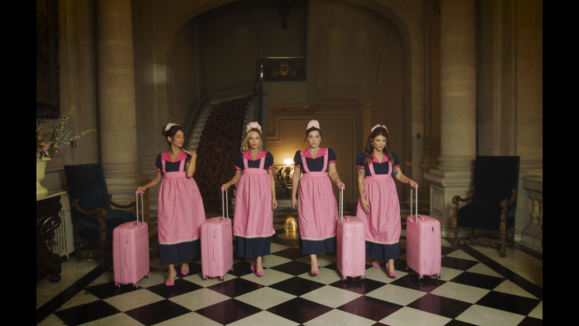 A 20 años de Brujas: sus protagonistas reaparecen para promocionar la cuarta temporada de Bridgerton