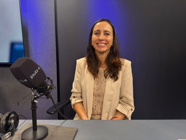 Paulina Enoch (LyD) alerta que la reducción de la pobreza descansa más en subsidios que en trabajo