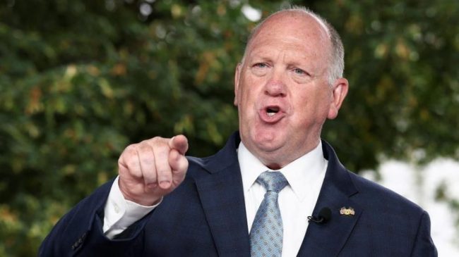 Trump enviará a "zar de la frontera" a Minnesota en medio de protestas por muerte de Alex Pretti a manos de ICE