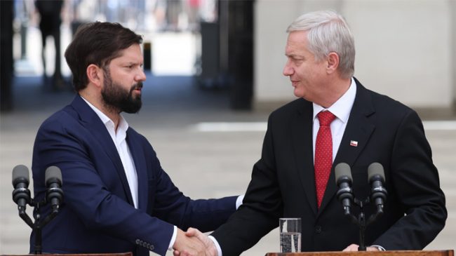 Boric y Kast hacen declaración conjunta por incendios en el sur: gobierno decretará duelo nacional