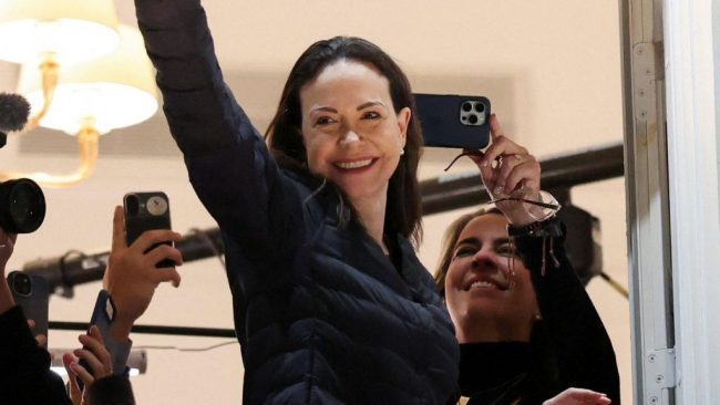 Machado celebra detención de Maduro y llama a iniciar la transición democrática en Venezuela