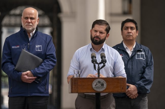 Presidente Boric pide a partidos 