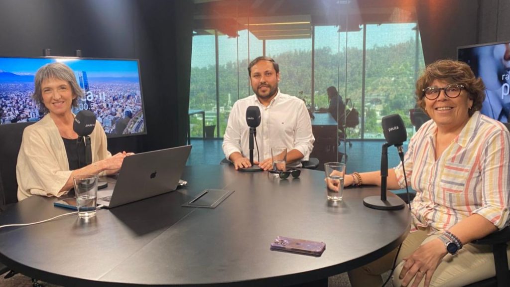 Ricardo González y Paulina Valenzuela: cómo la tensión con EE.UU. y la cumbre con Trump impactan en la opinión pública