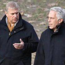 Detienen al ex príncipe Andrés por sus vínculos y participación en la red de JeffreyEpstein