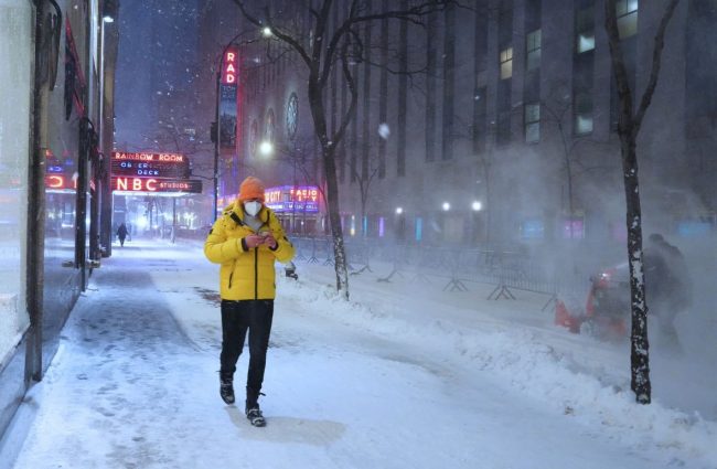Tormenta de nieve en Estados Unidos: alcalde Mamdani prohíbe circular en Nueva York