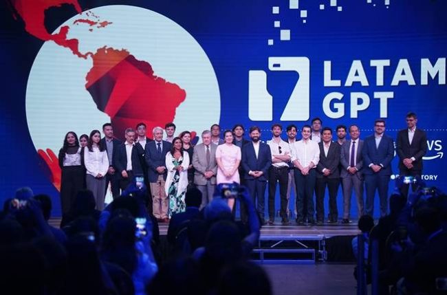 Chile lanza Latam-GPT, el primer modelo de IA regional con foco en soberanía tecnológica
