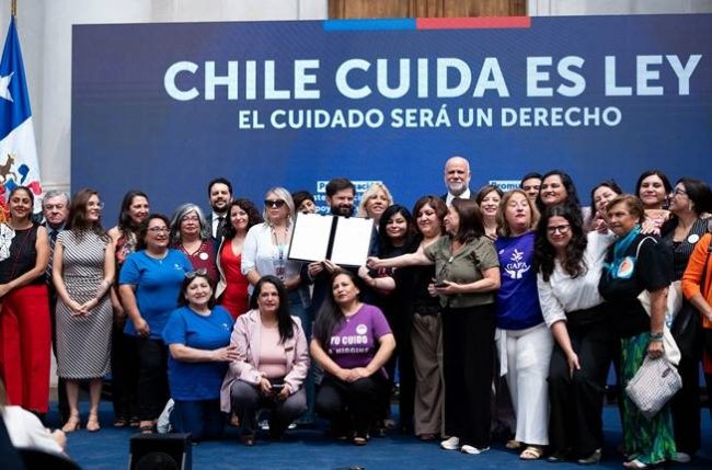 Ley “Chile Cuida”: qué es y en qué consiste el nuevo Sistema Nacional de Cuidados en Chile