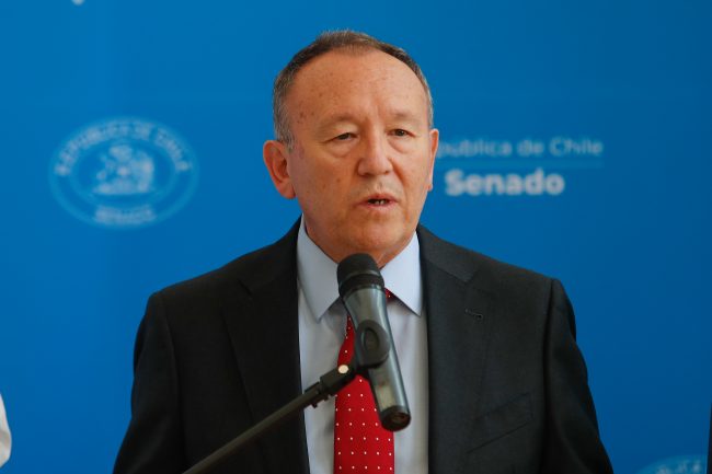 García Ruminot respalda indultos a uniformados condenados por hechos del estallido social