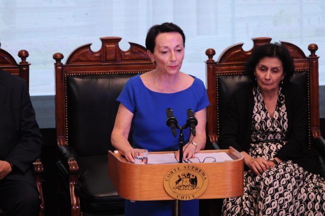 Chevesich es partidaria de eliminar el indulto presidencial y plantea reformas al sistema judicial