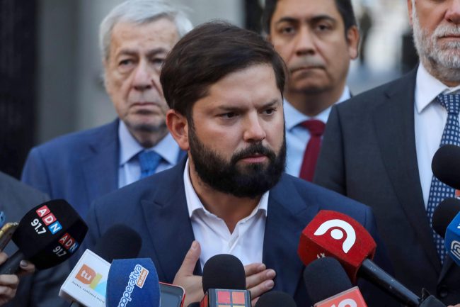 Boric tras quiebre con Kast: “Ha llegado a esta reunión exigiéndome que me retracte (…) y como eso es falso, no lo voy a hacer"