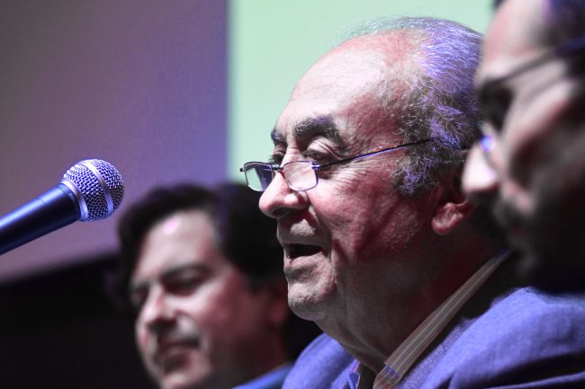 Óscar Guillermo Garretón y los libros de su vida: del fervor revolucionario a la autocrítica política