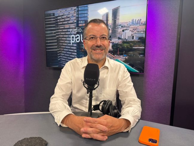 Exconsejero Banco Central descarta crisis fiscal: “Si uno va a los números más fríos(...) Chile sigue siendo un país bastante confiable”