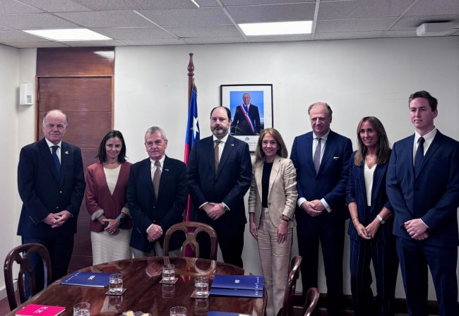 CPC se reúne con ministro del Trabajo en medio de primeras definiciones laborales del Gobierno