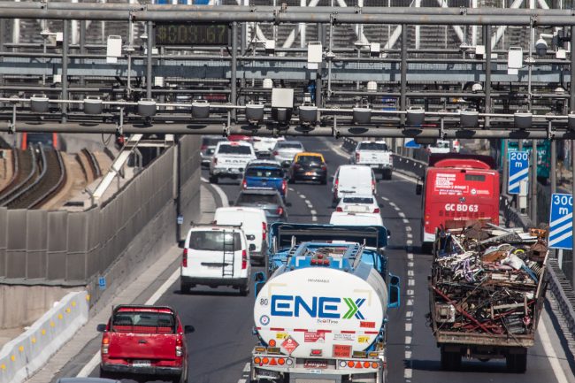 MOP negocia rebaja de peajes con concesionarias y evalúa compensaciones en contratos