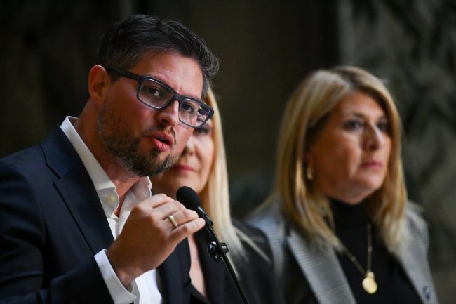 Valenzuela (PDG) ante llamados de la izquierda a no negociar el proyecto de Reconstrucción : “No queremos entrar en este juego”