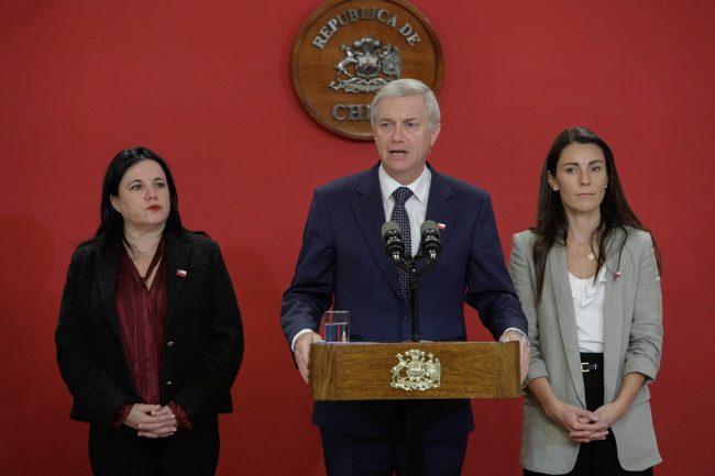 Presidente Kast llama al Congreso a apurar tramitación de proyectos de ley: "La violencia en escuelas no tiene color político"