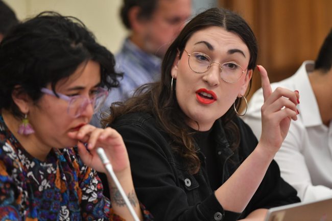 Gobierno intensifica diálogos por plan de reconstrucción y se reúne con PC y Frente Amplio este lunes