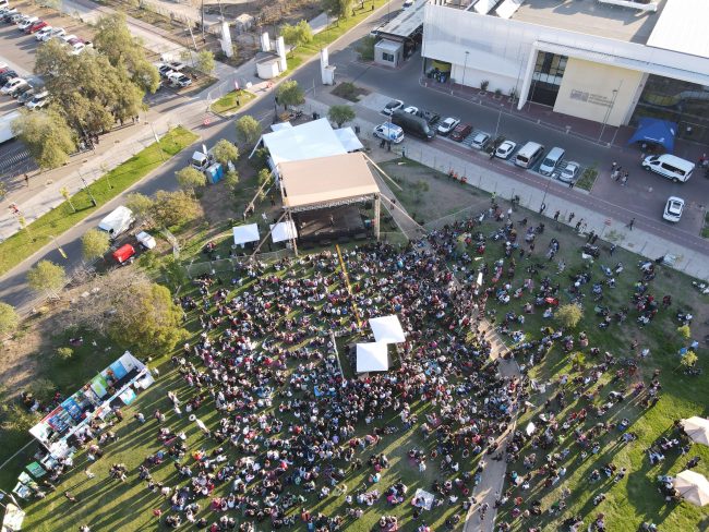 Carnaval Mayor de Sernatur se celebra por partida doble en el Parque Estadio Nacional
