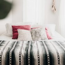 Cuál es la mejor ropa de cama para hacerle frente al invierno