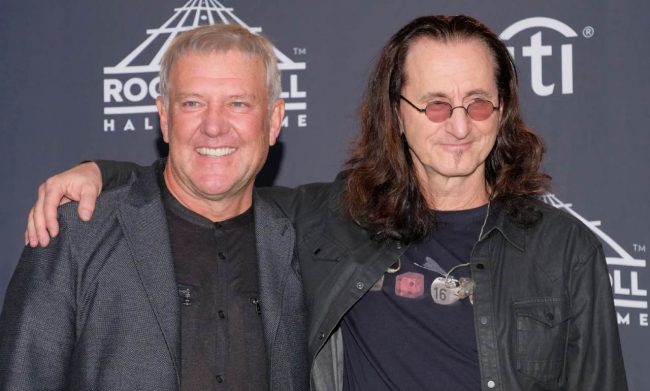 Rush anuncia show en Chile tras 17 años: Geddy Lee y Alex Lifeson llegarán con gira “Fifty Something”