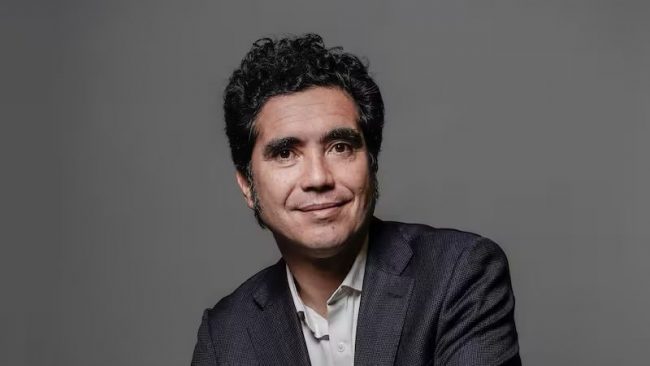 Exministro Briones por conflicto en Medio Oriente: "La volatilidad de las decisiones de Trump hace que no sea creíble un cese del fuego"