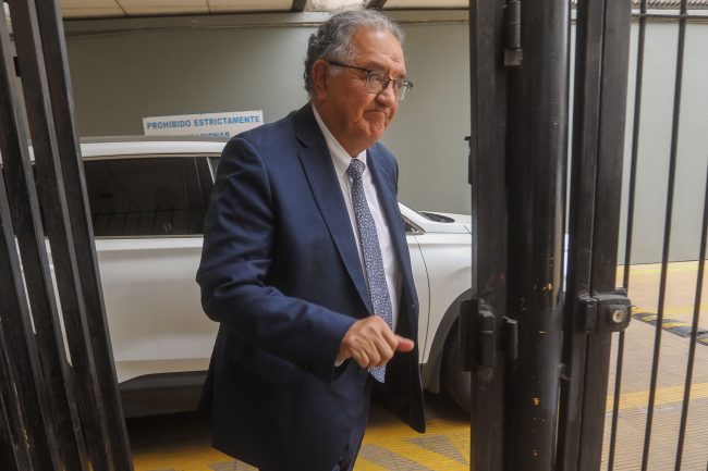 Huenchumilla cierra la puerta al Gobierno y anticipa voto en contra de la DC en primer trámite de la Ley Miscelánea