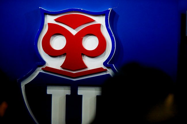 Un embajador, Kiblisky y la U: la red de poder en torno a Azul Azul