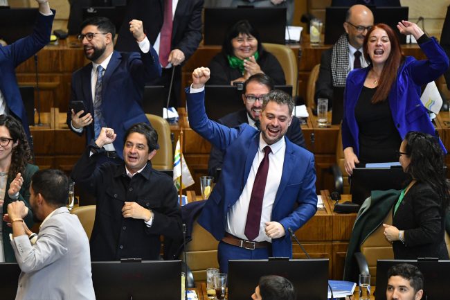 Oposición logra aprobar indicación de Sala Cuna Universal y Gobierno anuncia reserva de constitucionalidad