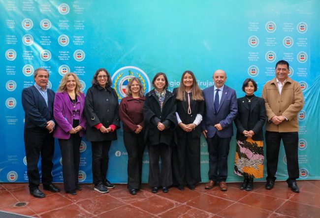 Educación y prevención: la apuesta para mejorar la salud bucal de los adultos mayores