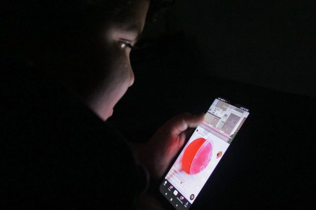 Reino Unido se suma a la ofensiva global contra las redes sociales para menores de edad
