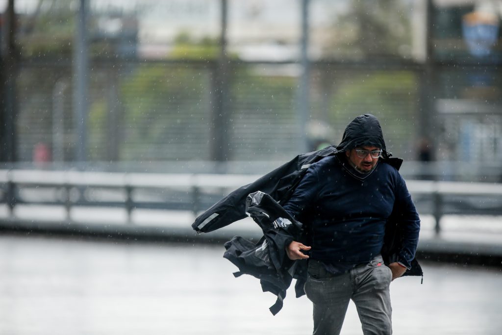 ¿Lloverá en Santiago? Pronóstico por segundo sistema frontal