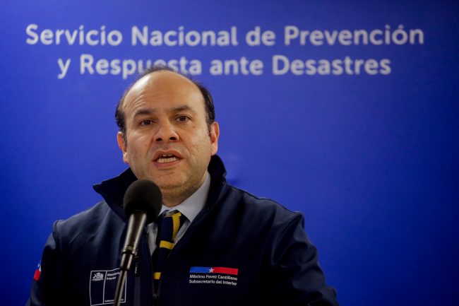 Gobierno evalúa postergar la votación de la megarreforma por la emergencia del sistema frontal