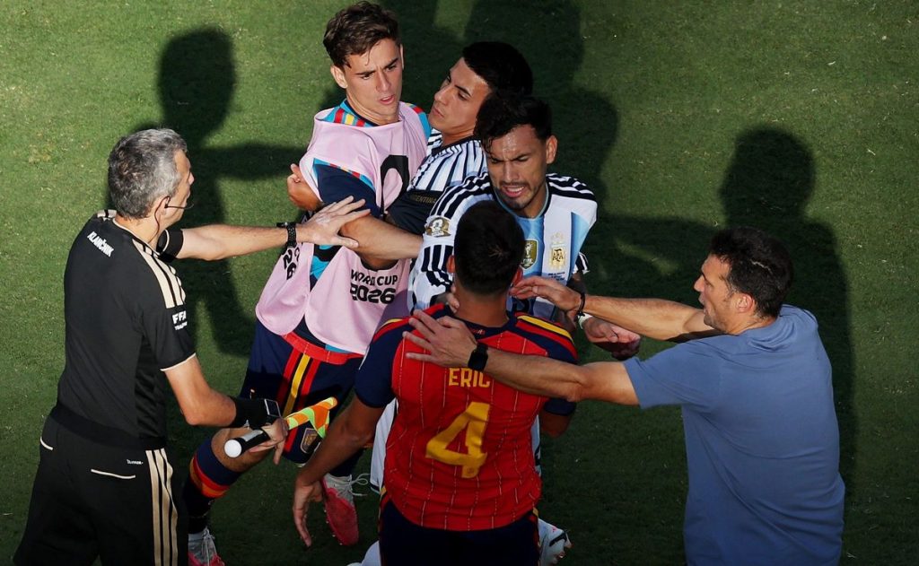 FIFA abre expediente contra Argentina tras los incidentes en la final del Mundial