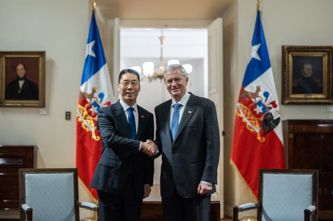 Presidente Kast se reúne con embajador de China y prepara agenda para su participación en la cumbre APEC 2026