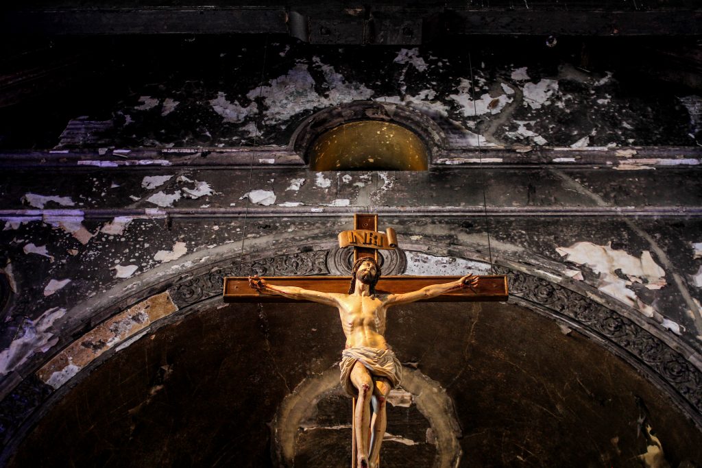 Iglesia de la Veracruz avanza en su restauración a siete años del incendio durante el estallido social