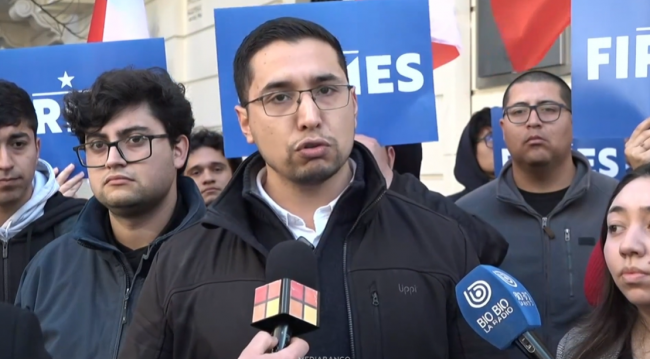 Más de 300 militantes renuncian al PPD y crean nuevo movimiento político Firmes por Chile