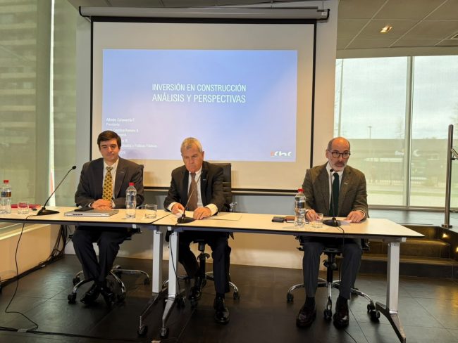 CChC proyecta que inversión en construcción crecerá hasta 4,5% en 2026 y pide acelerar proyectos para recuperar el empleo