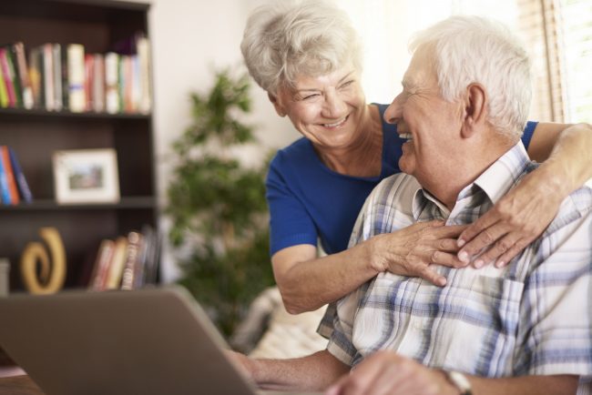 Beneficio de rebaja de contribuciones para adultos mayores: revisa si cumples los requisitos