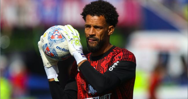 Llegó el día: hoy debuta Vozinha en Colo Colo ante Unión Española