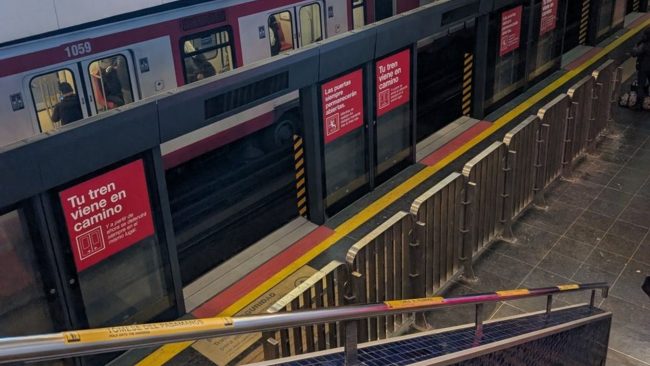 Metro instala rejas de contención en estación Pajaritos tras muerte de pasajero