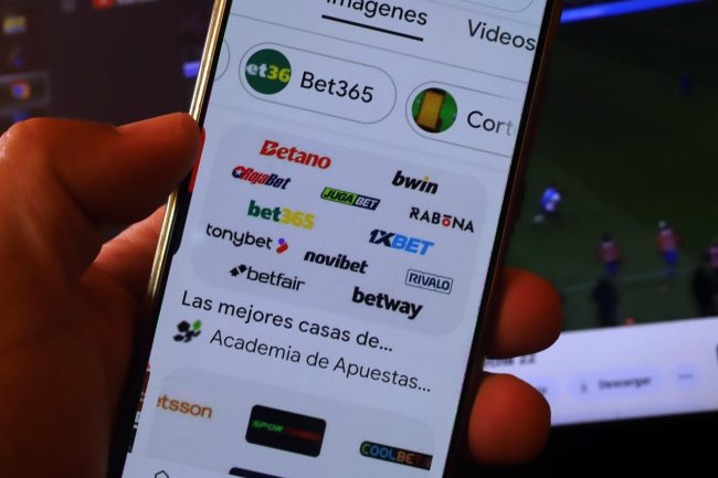 Subtel ordena bloquear 37 nuevos dominios de apuestas online en Chile