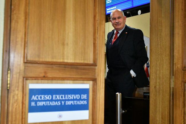 UDI busca dejar al INDH con $1.000 de presupuesto para forzar su cierre