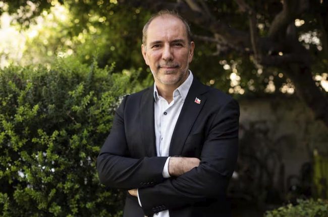 De Grange confirma que el cable submarino chino sigue en pie: "El proceso sigue su curso natural"
