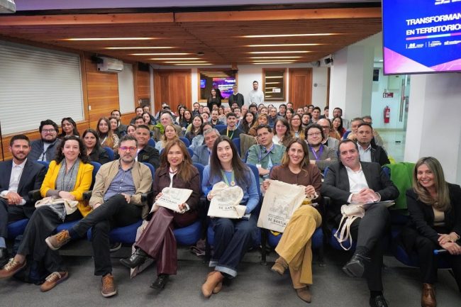 Municipios de 27 comunas de la RM preparan proyectos para mejorar su gestión con tecnología