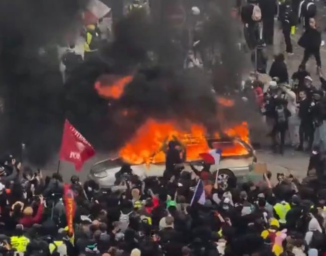 Francia mantiene toques de queda y anuncia un despliegue policial masivo ante nuevas protestas
