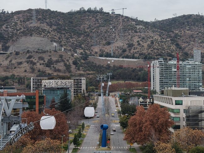 Teleférico Bicentenario recibe premio de infraestructura y proyecta apertura para 2027