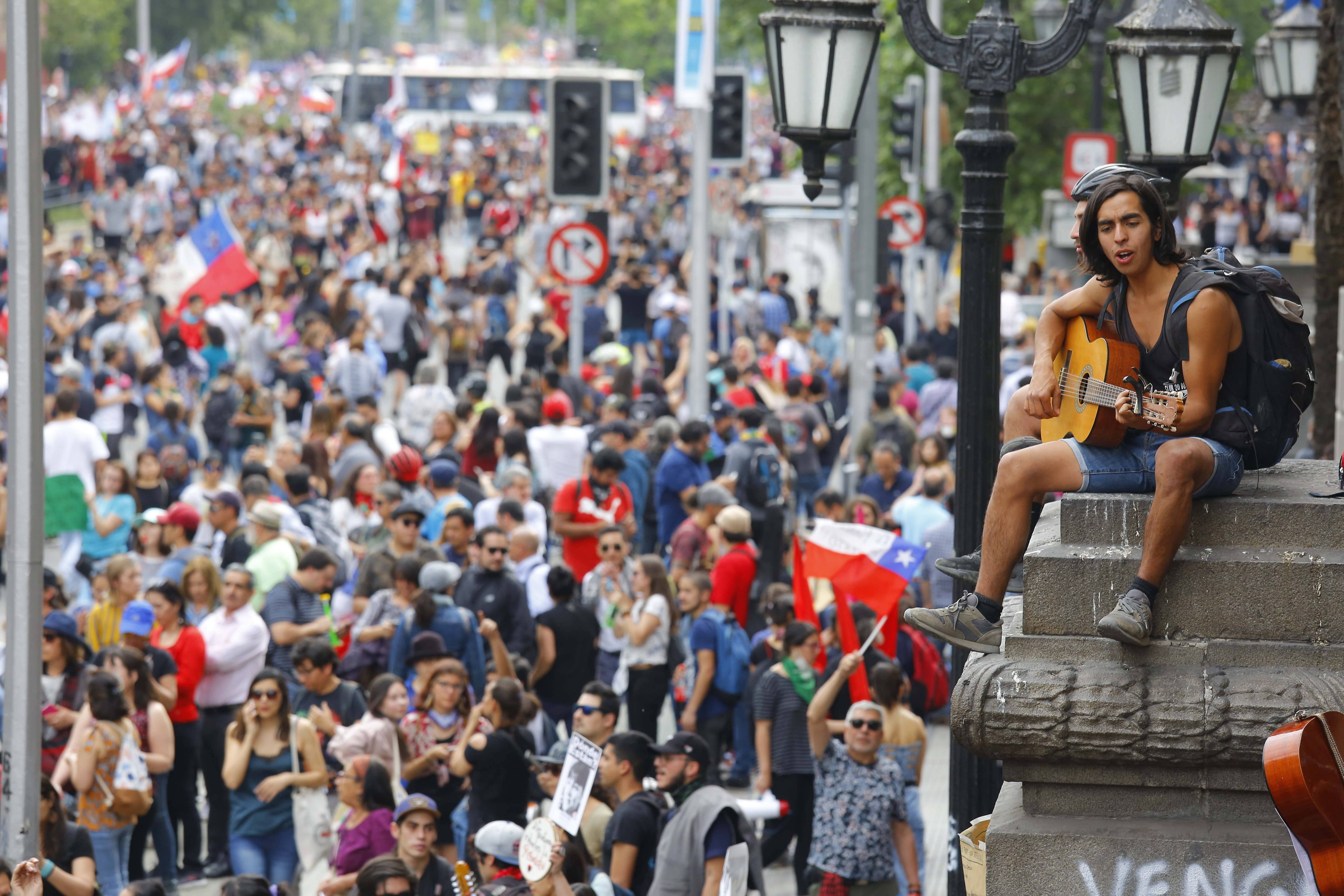 Marcha por la Alameda del 25 de octubre de 2019. Créditos: Agencia Uno